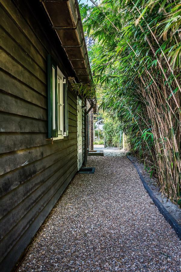 주테란데 Slapen Aan De Bosweg B&B 외부 사진